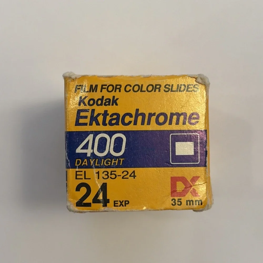 Kodak Ektachrome 400 35mm Slide Film 24 Exp, 11/1989 Expired Vintage RARE